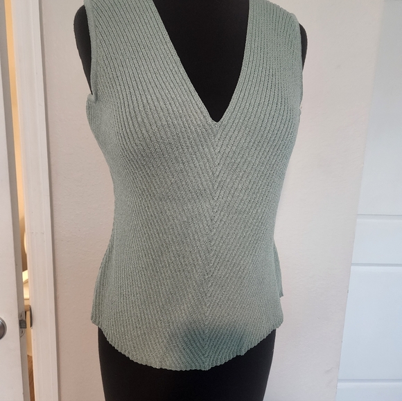 St. John Light Green Cardigan Sweater - Picture 11 of 11